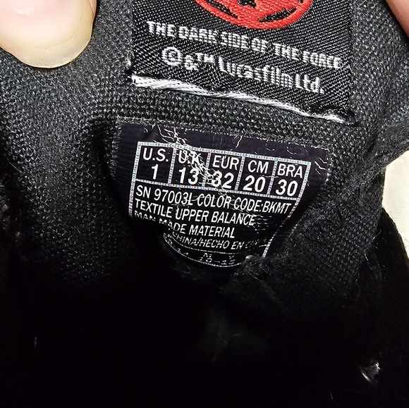 Limited Edition Darth Vader Kids Vans - Picture 7 of 7